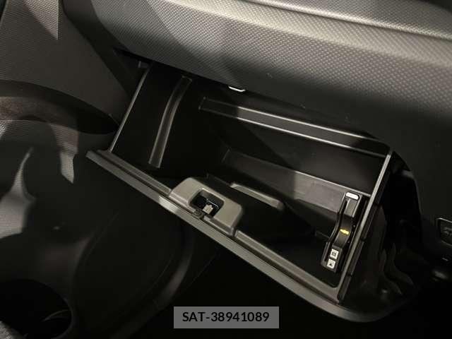 Suzuki SOLIO 2013-12 7272965-22
