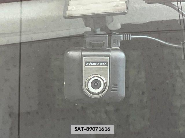 Suzuki SOLIO 2014-01 7981029-6