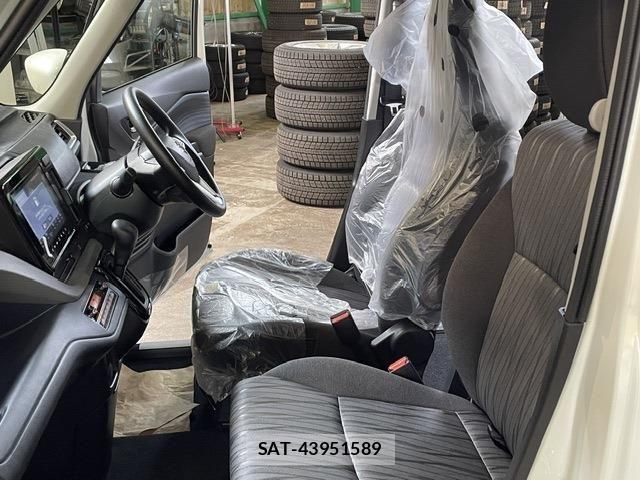 Suzuki SOLIO 2026-07 8038330-15