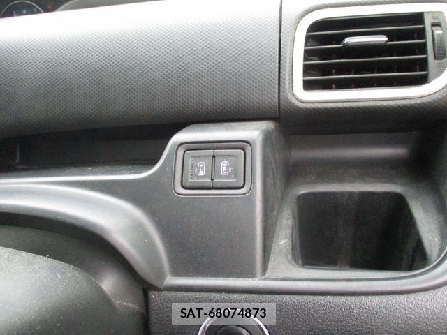 Suzuki SOLIO 2017-10 8101933-11