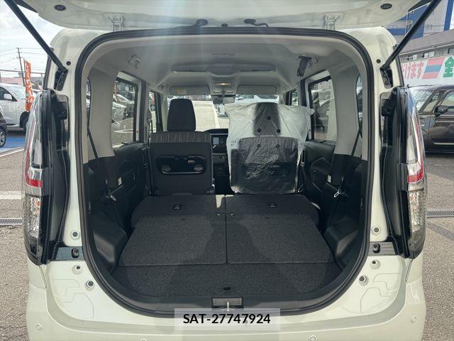 Suzuki SOLIO 2026-06 8210244-15