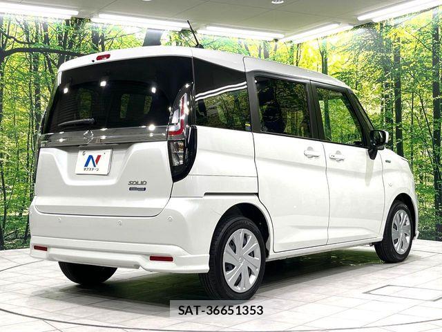Suzuki SOLIO 2025-05 8210246-17
