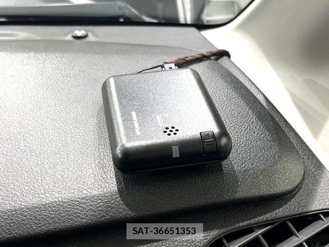 Suzuki SOLIO 2025-05 8210246-6