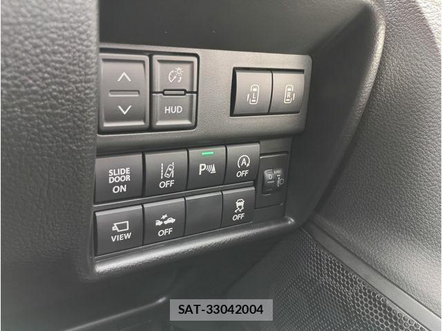 Suzuki SOLIO 2026-06 8210245-11