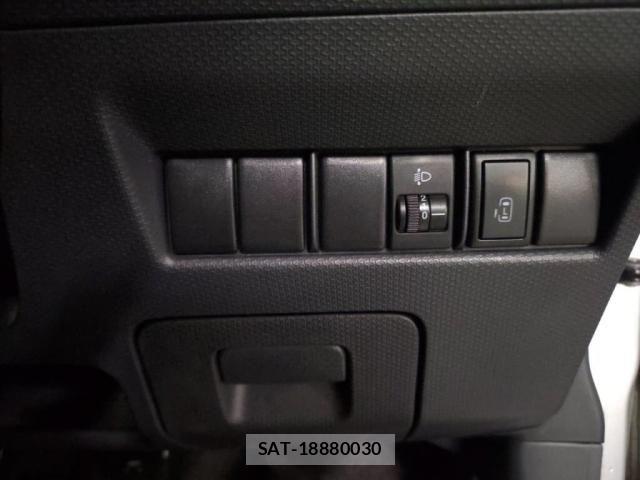 Suzuki SOLIO 2014-03 8210248-14
