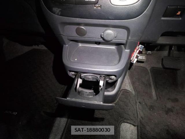 Suzuki SOLIO 2014-03 8210248-18