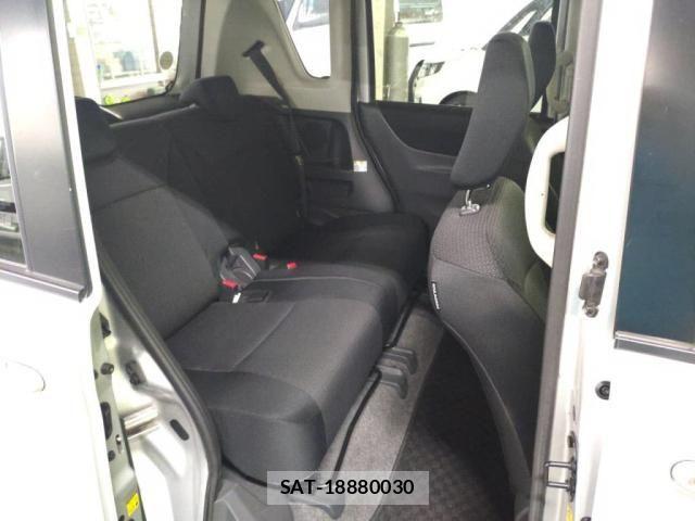 Suzuki SOLIO 2014-03 8210248-21