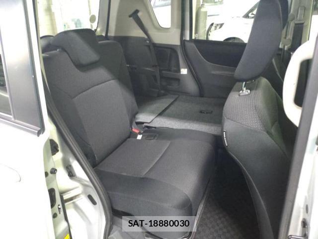 Suzuki SOLIO 2014-03 8210248-22