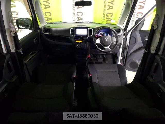 Suzuki SOLIO 2014-03 8210248-2