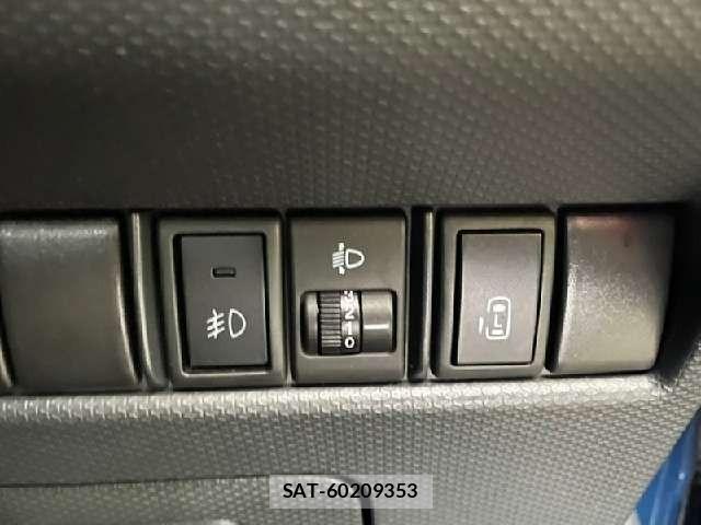 Suzuki SOLIO 2013-09 8210247-7