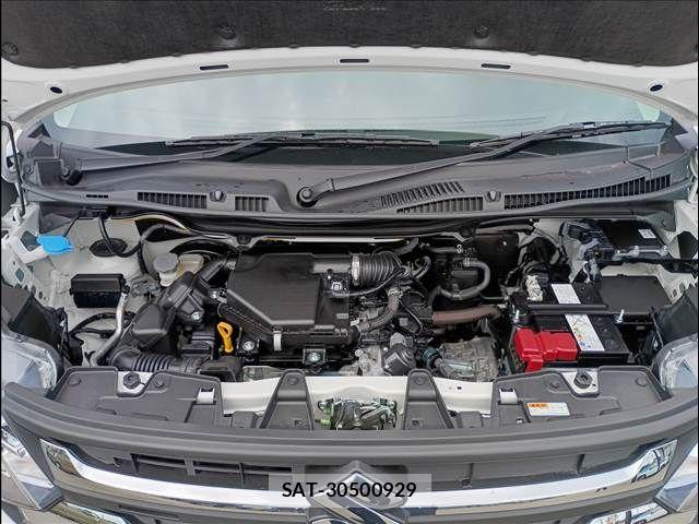 Suzuki SOLIO 2025-06 8317130-16