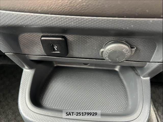 Suzuki SOLIO 2012-01 8337921-24