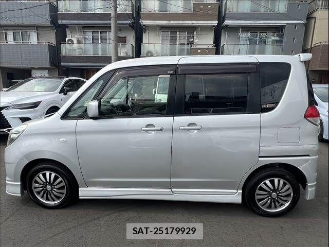 Suzuki SOLIO 2012-01 8337921-5