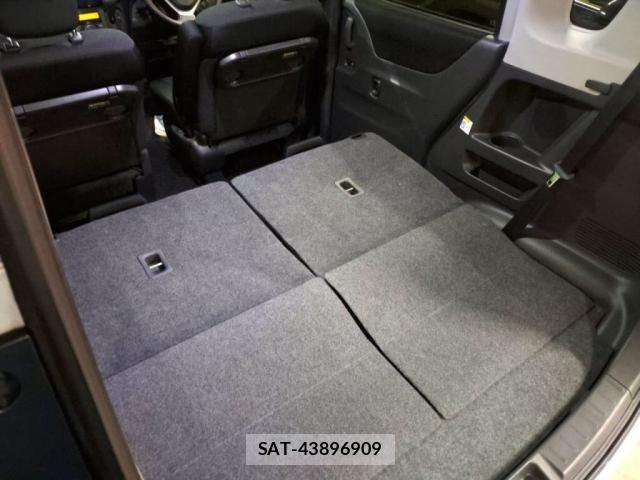 Suzuki SOLIO 2014-04 8368759-27