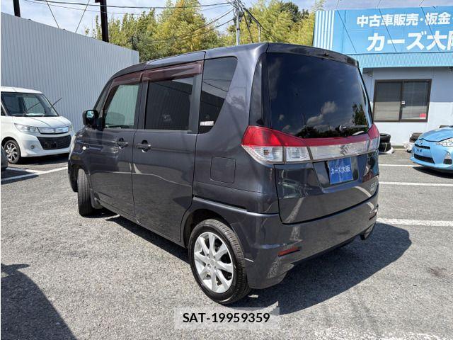 Suzuki SOLIO 2013-08 8563570-2