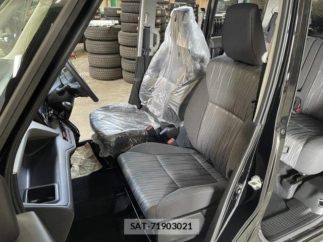 Suzuki SOLIO 2026-09 8831657-15