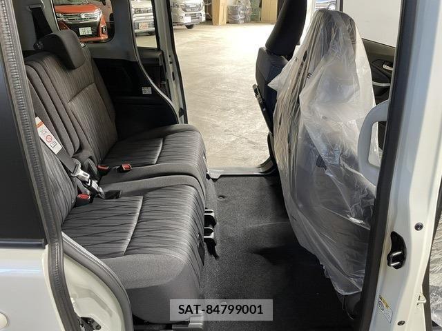 Suzuki SOLIO 2026-09 8831654-11