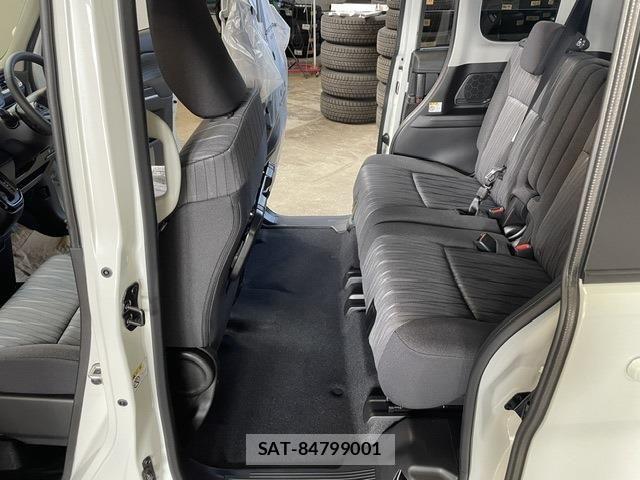 Suzuki SOLIO 2026-09 8831654-12