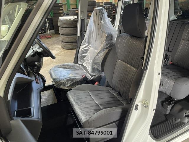Suzuki SOLIO 2026-09 8831654-15