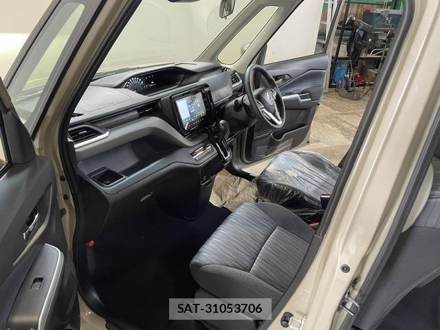 Suzuki SOLIO 2026-09 8831653-14