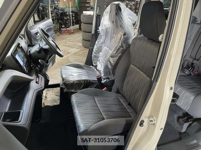 Suzuki SOLIO 2026-09 8831653-15