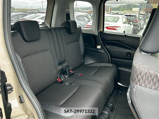 Suzuki SOLIO BANDIT 2024-02 6614898-15