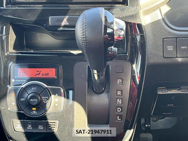 Suzuki SOLIO BANDIT 2017-06 7225210-19