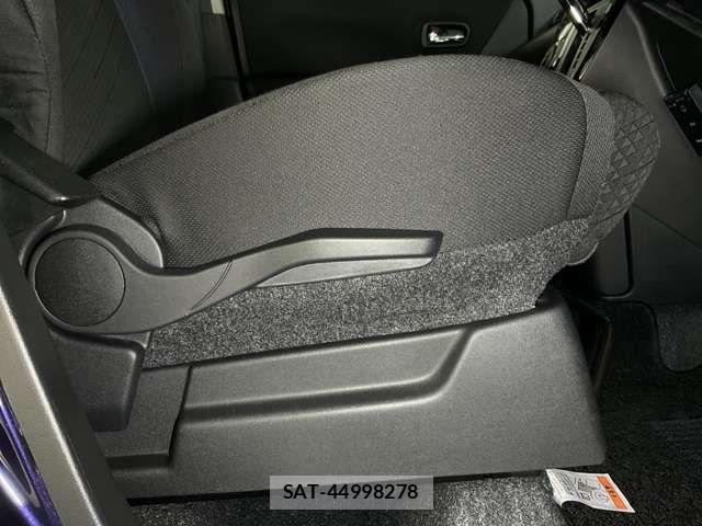 Suzuki SOLIO BANDIT 2018-10 7502889-16