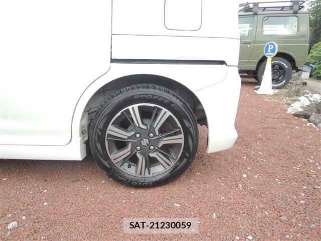 Suzuki SOLIO BANDIT 2018-10 8101940-9