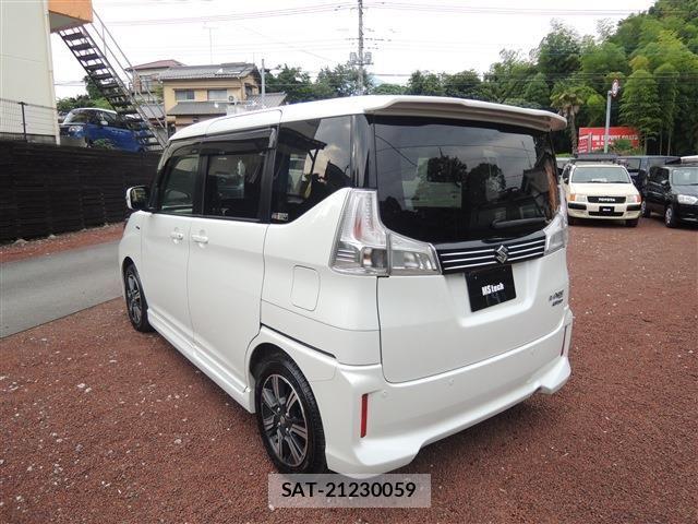 Suzuki SOLIO BANDIT 2018-10 8101940-10