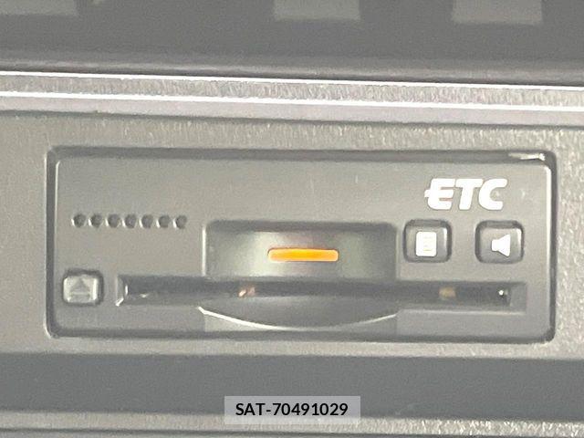 Suzuki SOLIO BANDIT 2015-11 8146710-6