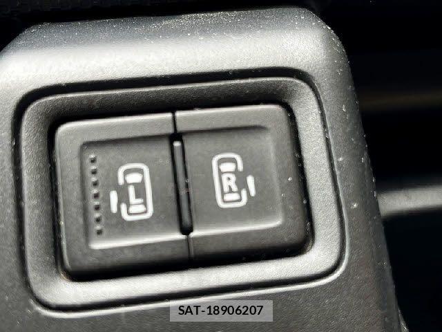 Suzuki SOLIO BANDIT 2016-05 8210270-11