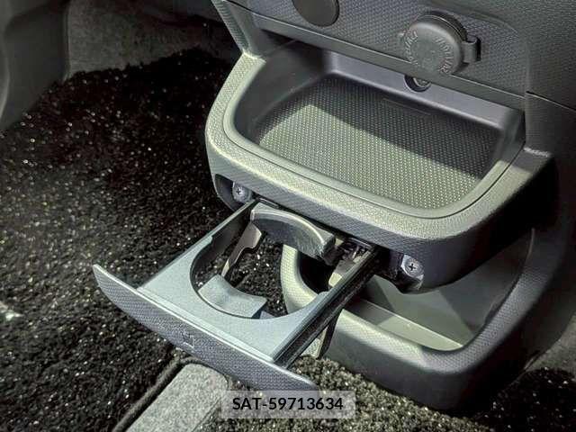 Suzuki SOLIO BANDIT 2014-02 8210269-16