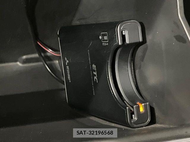 Suzuki SOLIO BANDIT 2017-09 8210264-6