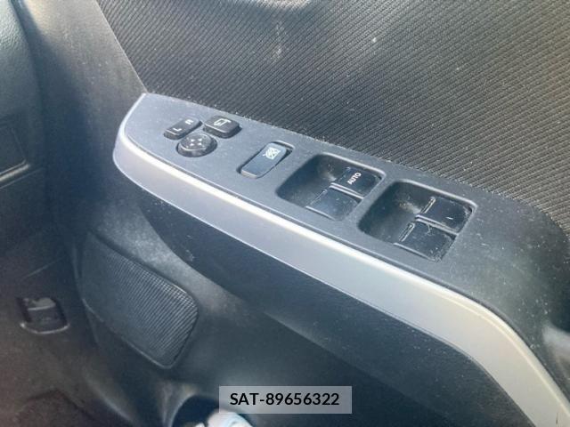 Suzuki SOLIO BANDIT 2015-10 8246717-18
