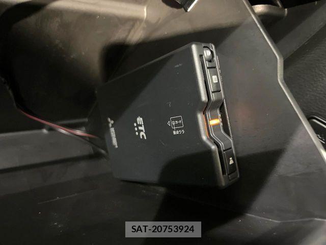 Suzuki SOLIO BANDIT 2020-03 8246714-6