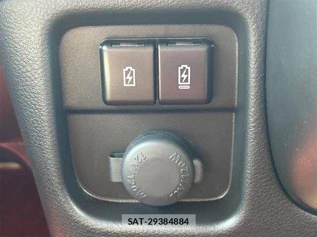 Suzuki SOLIO BANDIT 2025-07 8317137-11