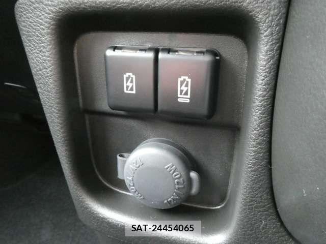 Suzuki SOLIO BANDIT 2026-06 8317132-7