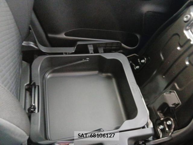 Suzuki SOLIO BANDIT 2019-11 8317138-22