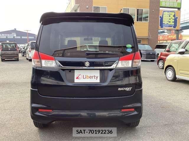 Suzuki SOLIO BANDIT 2014-01 8368777-9