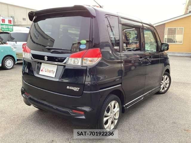 Suzuki SOLIO BANDIT 2014-01 8368777-8