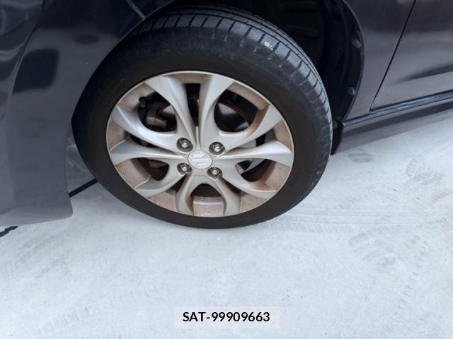Suzuki SOLIO BANDIT 2013-10 8486096-9