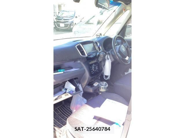 Suzuki SOLIO BANDIT 2014-09 8231811-8