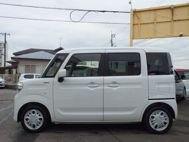 Suzuki SPACIA 2022-06 465916-4