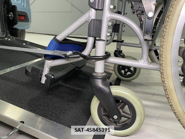 Suzuki SPACIA 2016-03 1381836-12