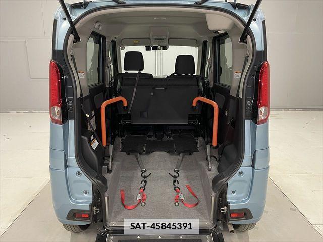 Suzuki SPACIA 2016-03 1381836-5