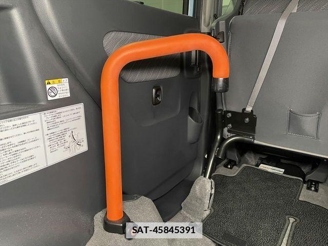 Suzuki SPACIA 2016-03 1381836-7