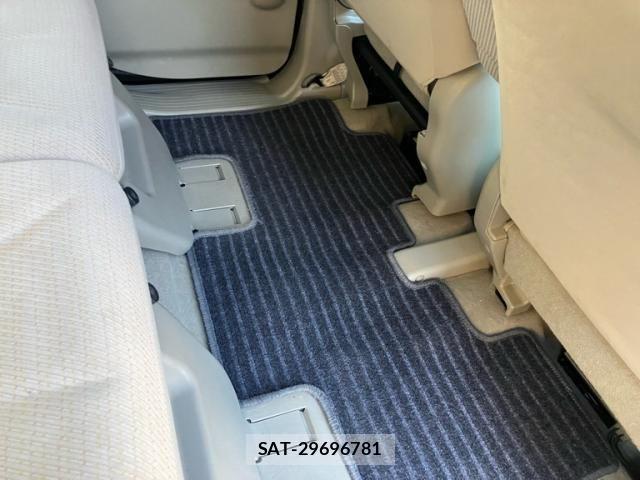 Suzuki SPACIA 2013-03 3387765-17