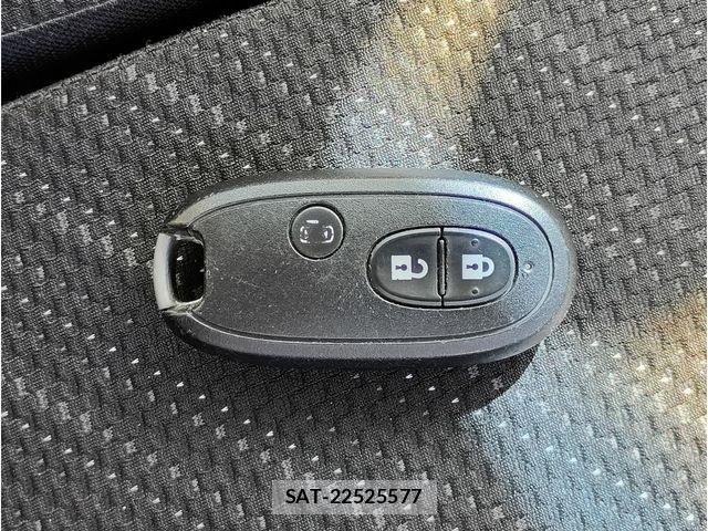 Suzuki SPACIA 2017-02 6614925-16