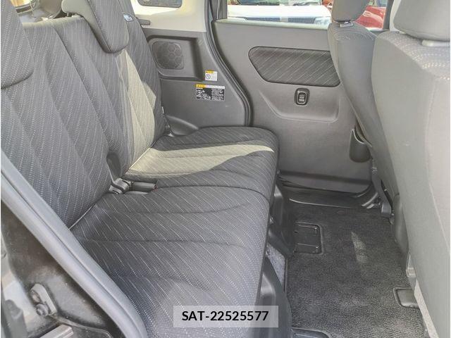 Suzuki SPACIA 2017-02 6614925-19